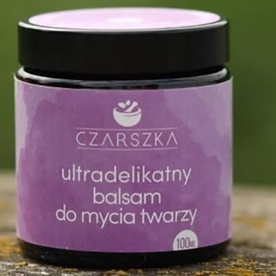 czarszka pianka do mycia twarzy